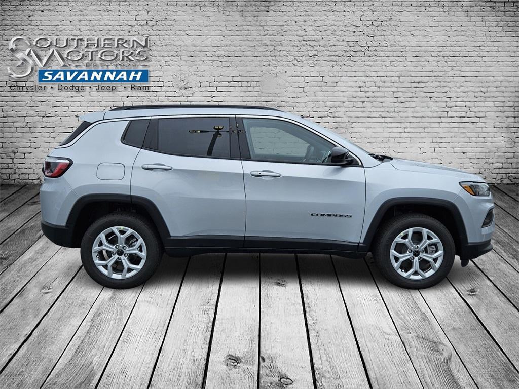 new 2025 Jeep Compass car