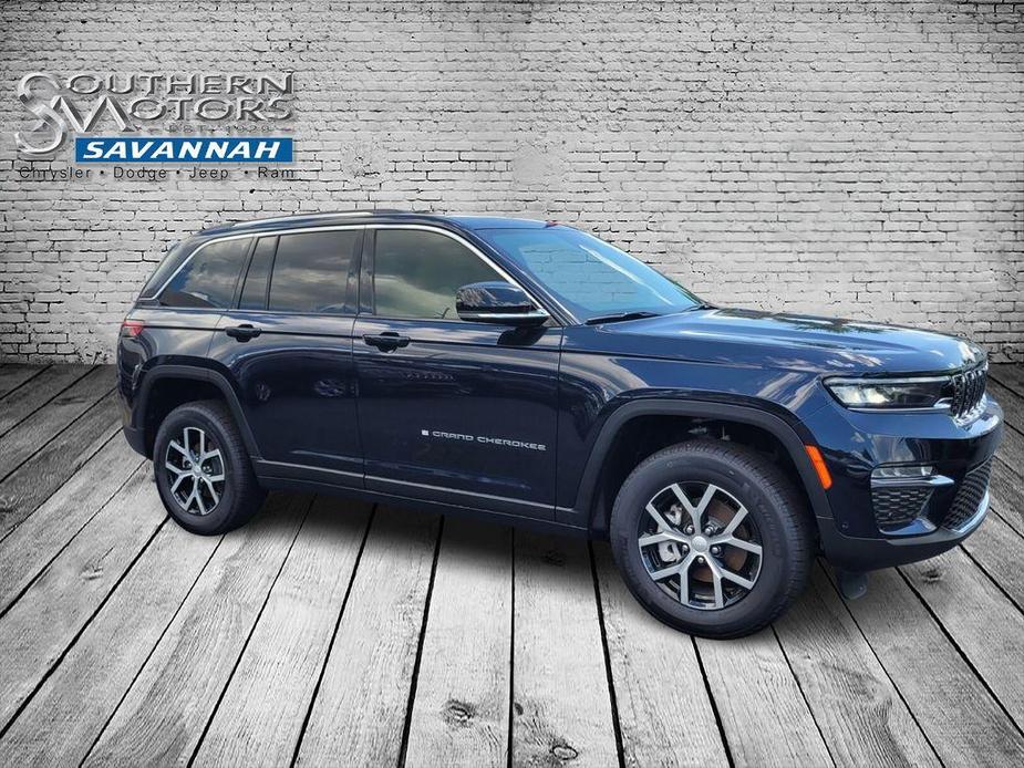 new 2024 Jeep Grand Cherokee car, priced at $54,385