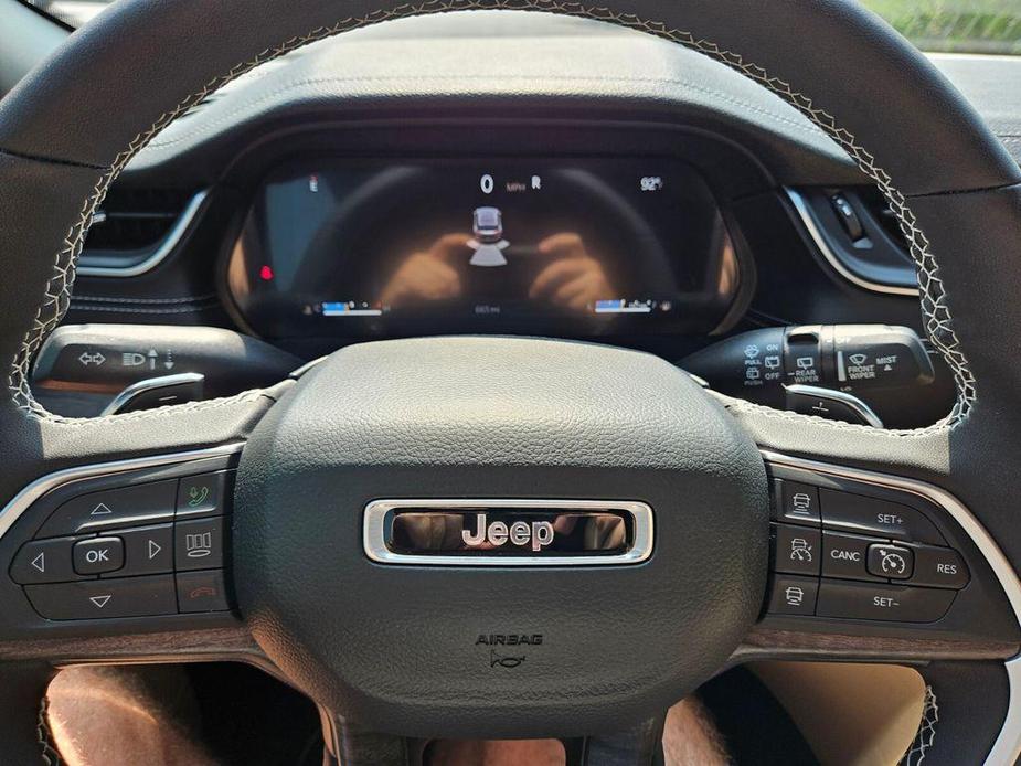 new 2024 Jeep Grand Cherokee L car, priced at $51,948