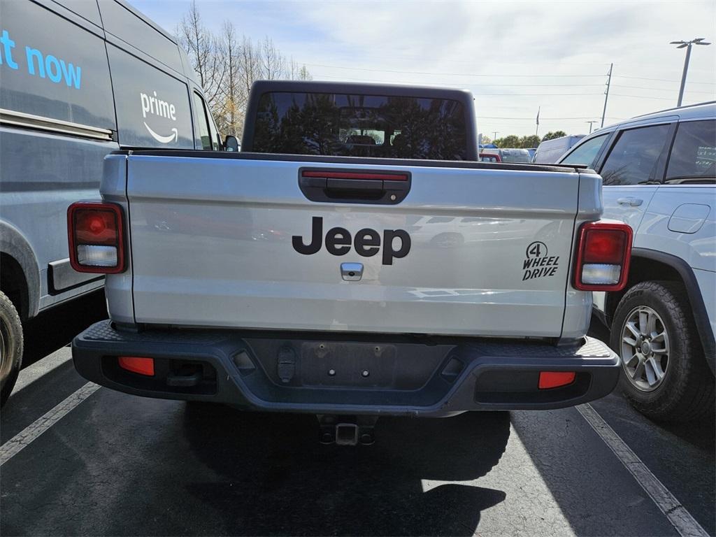 used 2022 Jeep Gladiator car, priced at $31,098