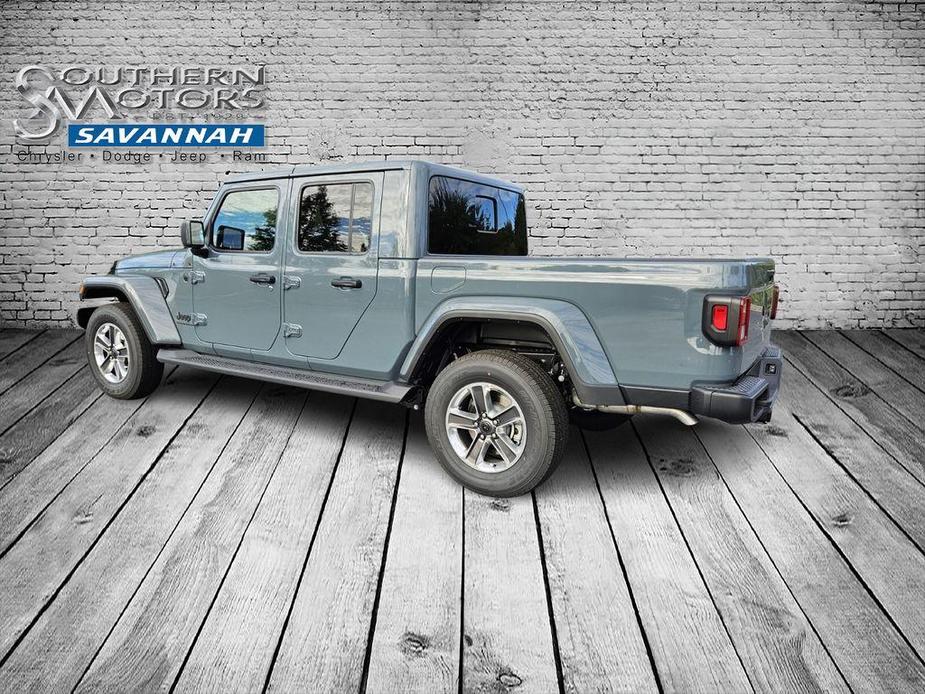 new 2024 Jeep Gladiator car