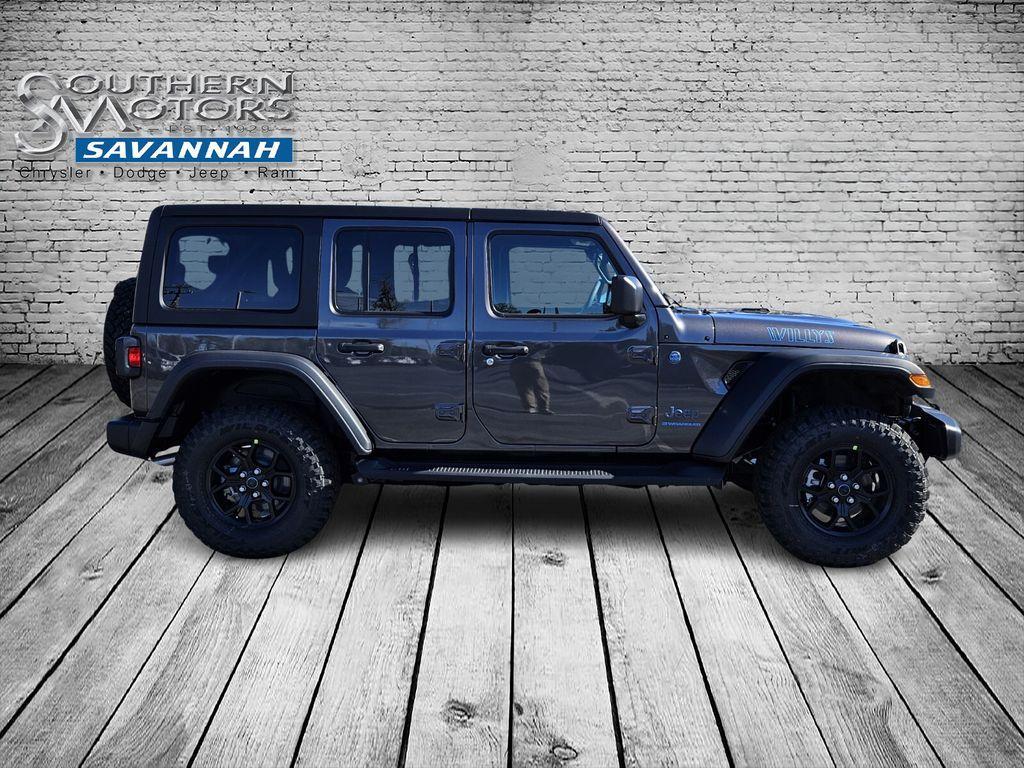 new 2025 Jeep Wrangler 4xe car