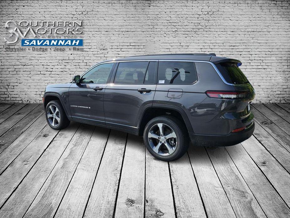 new 2024 Jeep Grand Cherokee L car, priced at $51,387