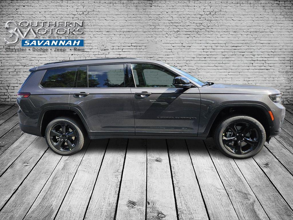 new 2024 Jeep Grand Cherokee L car, priced at $48,637