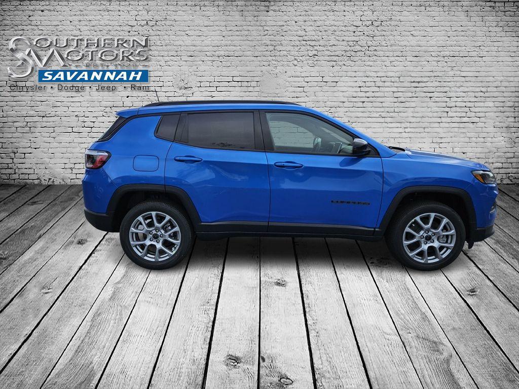 new 2025 Jeep Compass car