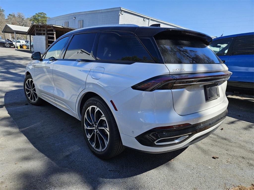 used 2024 Lincoln Nautilus car, priced at $48,556