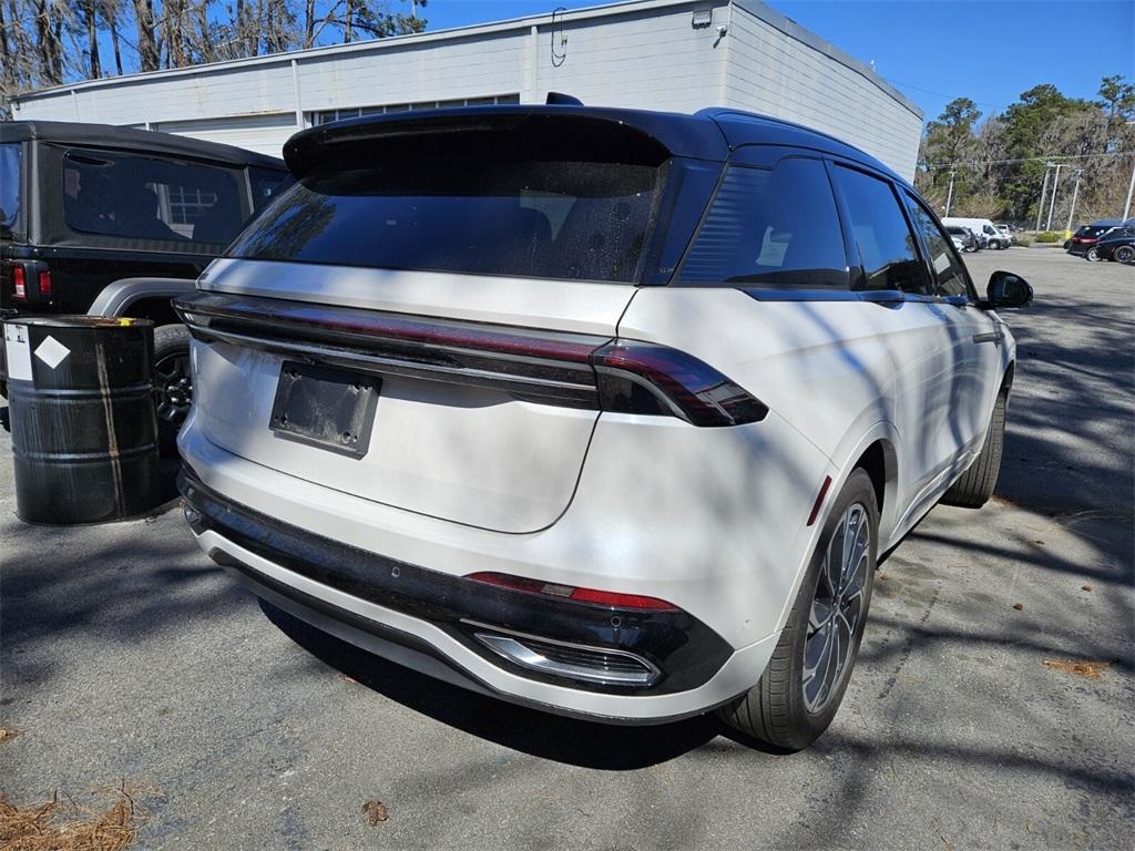 used 2024 Lincoln Nautilus car, priced at $48,556