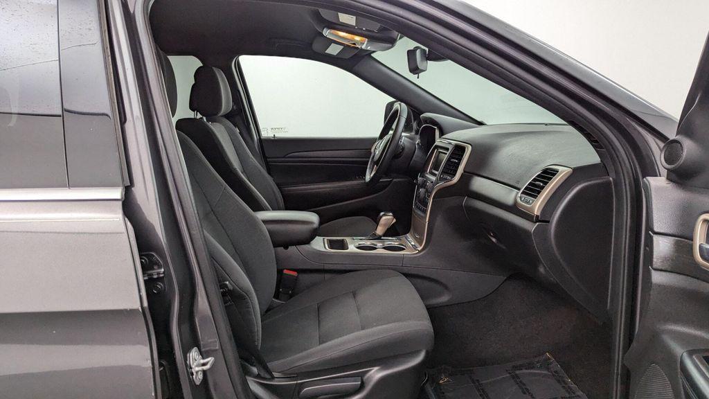 used 2016 Jeep Grand Cherokee car, priced at $11,199