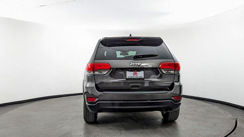 used 2016 Jeep Grand Cherokee car, priced at $11,199