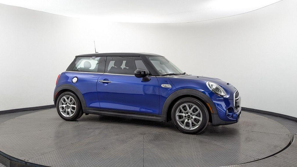 used 2020 MINI Hardtop car, priced at $15,999