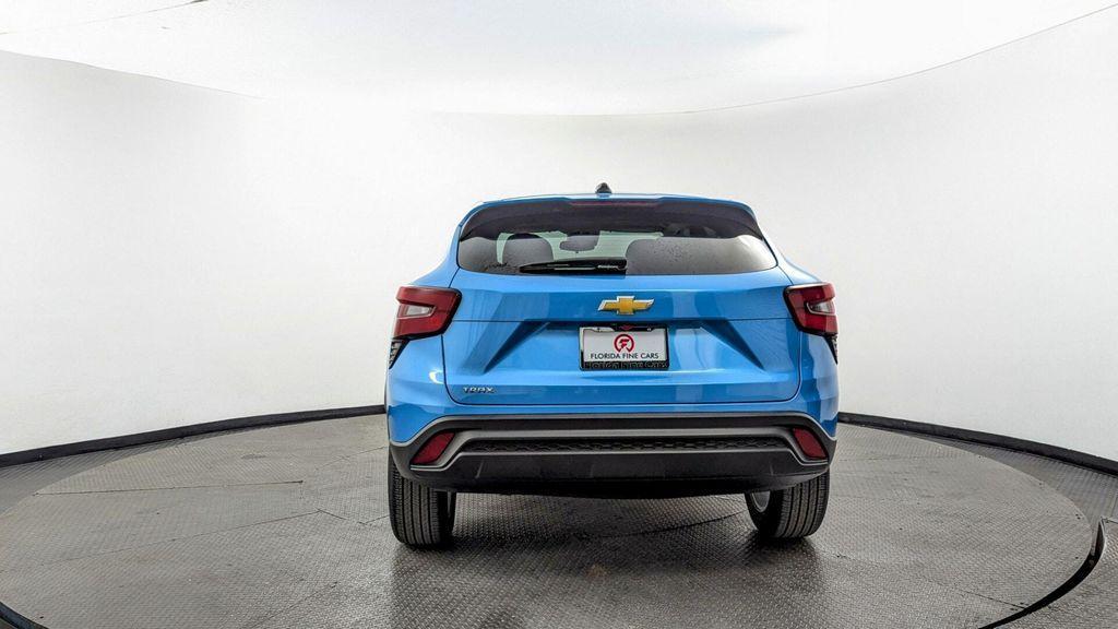 used 2025 Chevrolet Trax car, priced at $20,799