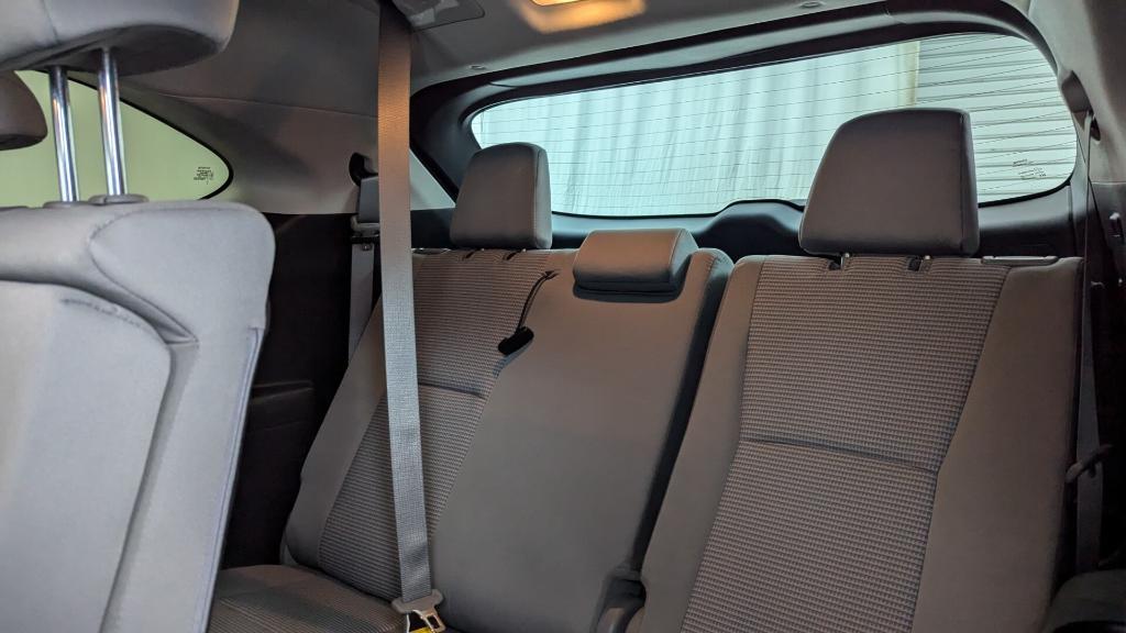 used 2022 Toyota Highlander car, priced at $25,499