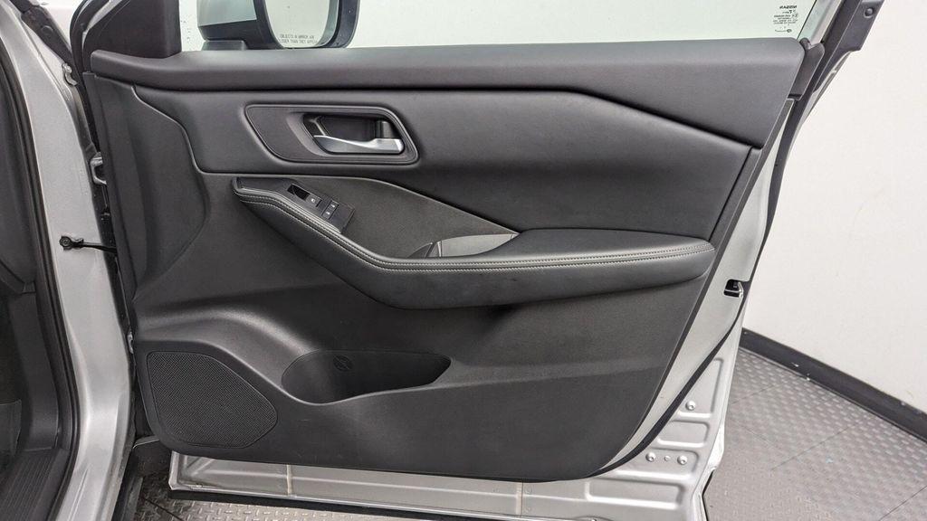 used 2024 Nissan Rogue car, priced at $18,499