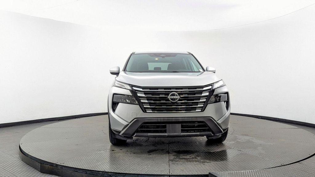 used 2024 Nissan Rogue car, priced at $18,499