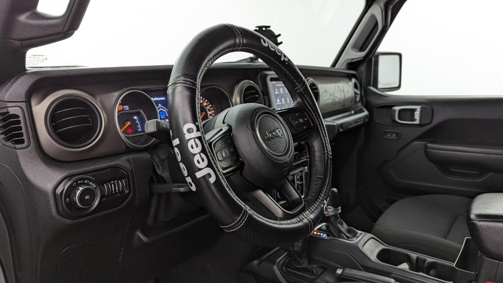 used 2018 Jeep Wrangler Unlimited car, priced at $23,799
