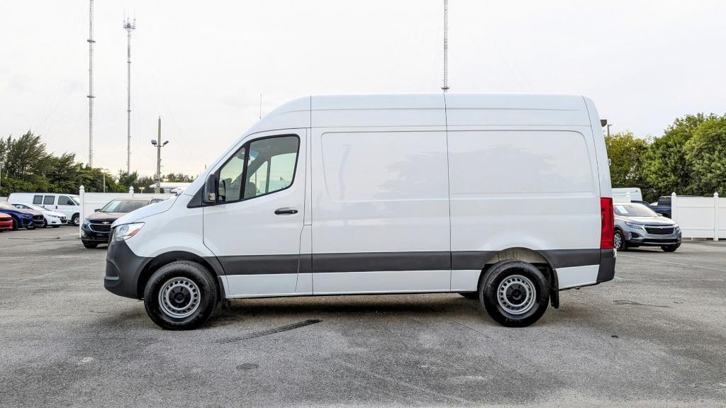 used 2022 Mercedes-Benz Sprinter 2500 car, priced at $27,999