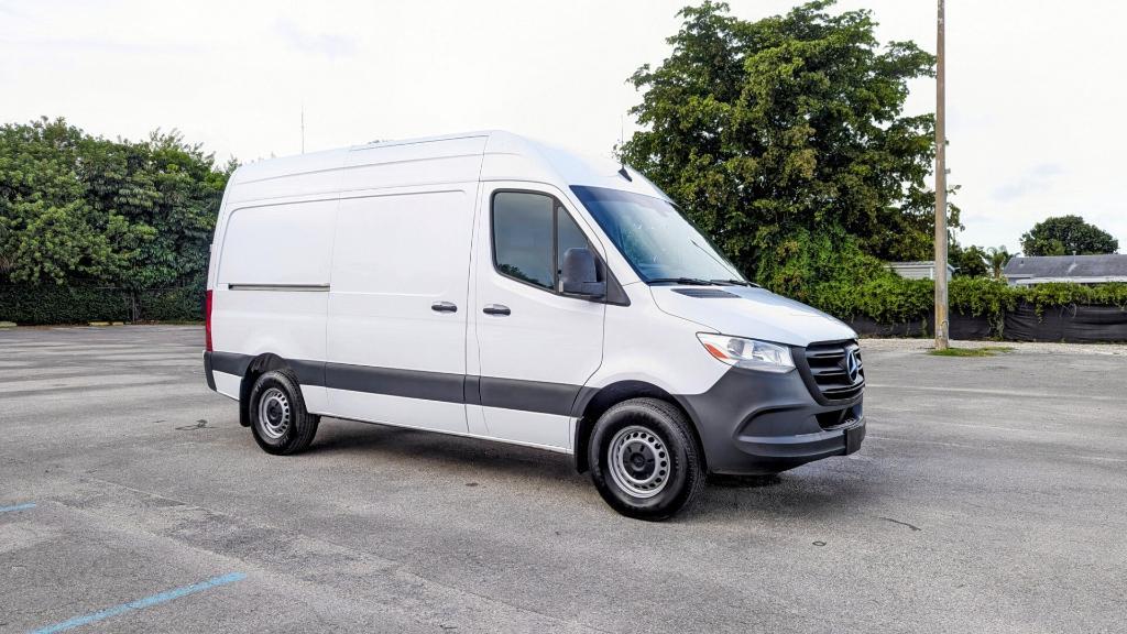 used 2022 Mercedes-Benz Sprinter 2500 car, priced at $27,999
