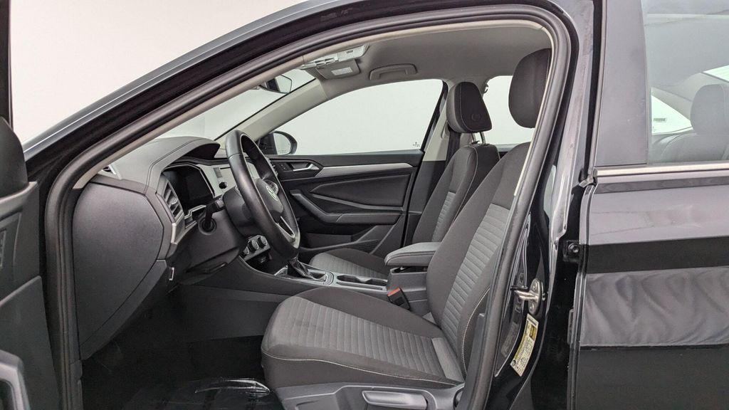 used 2024 Volkswagen Jetta car, priced at $16,299