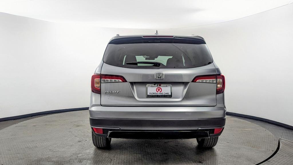 used 2022 Honda Pilot car, priced at $27,999