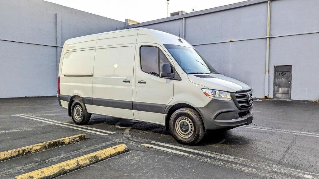 used 2022 Mercedes-Benz Sprinter 2500 car, priced at $35,799