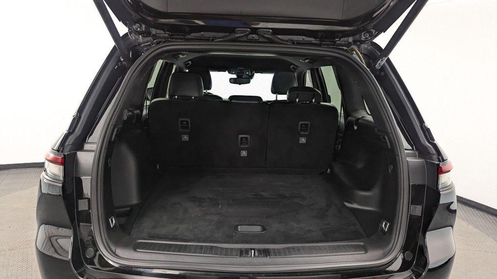 used 2022 Jeep Grand Cherokee car, priced at $22,895