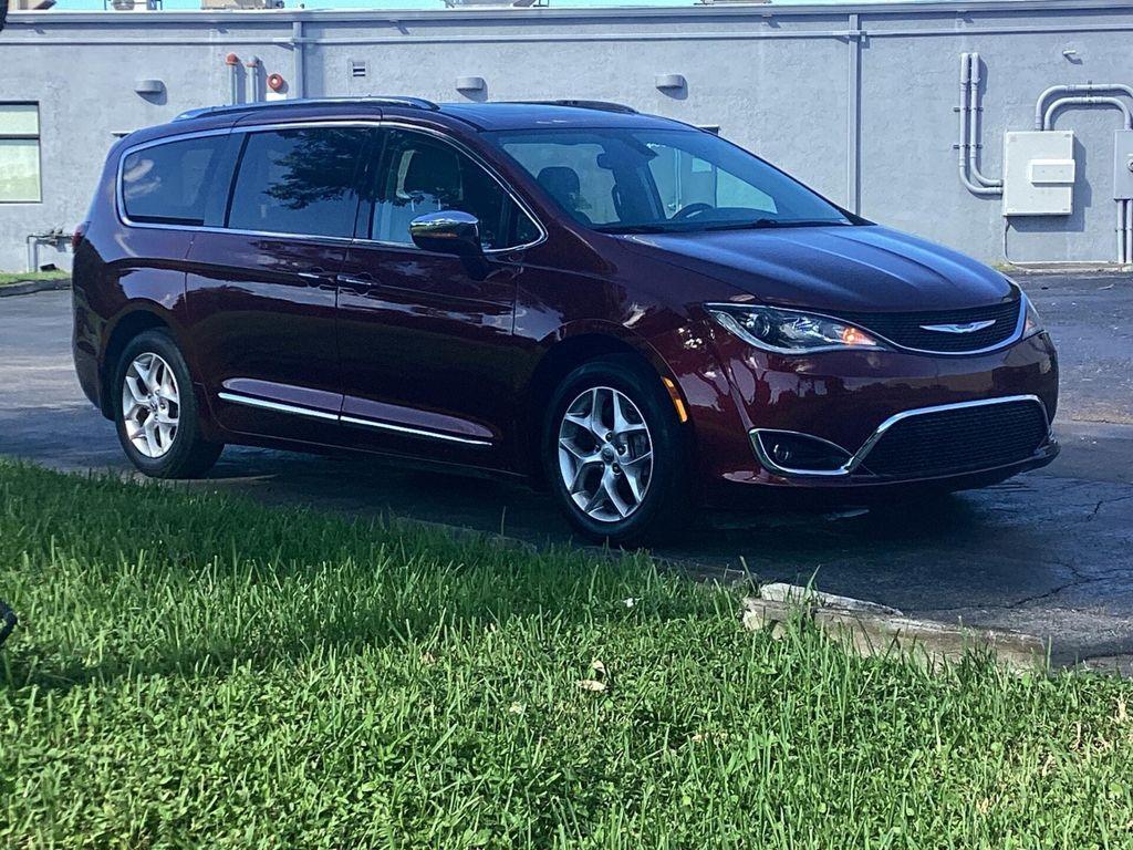used 2020 Chrysler Pacifica car, priced at $17,799