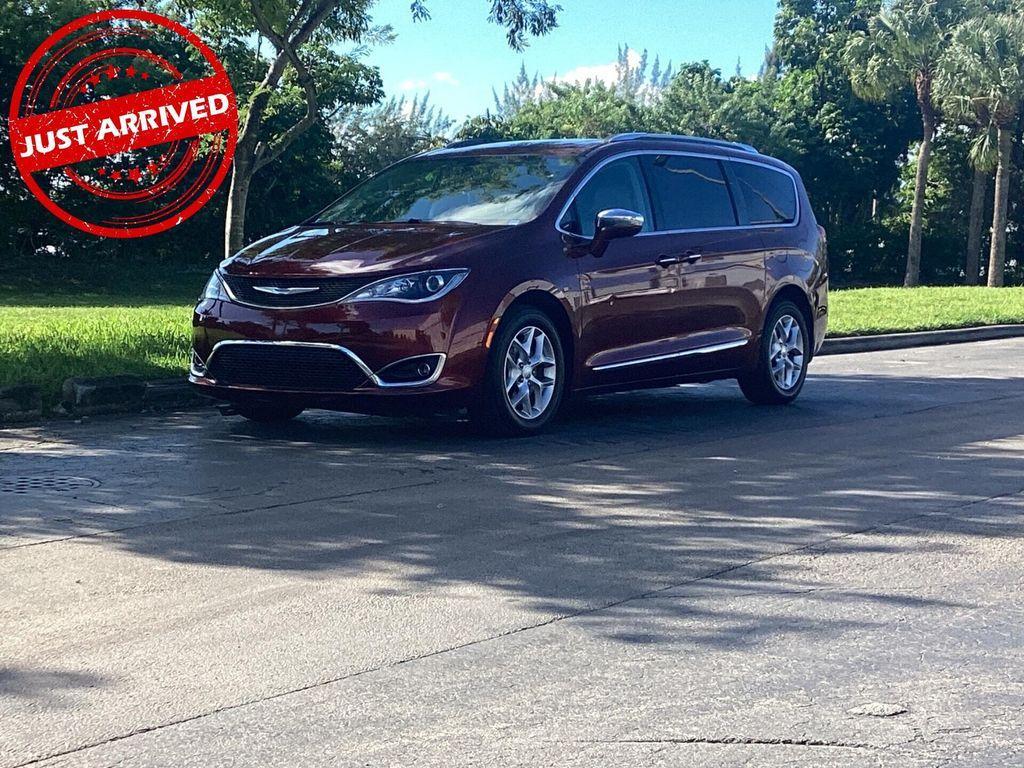 used 2020 Chrysler Pacifica car, priced at $17,799