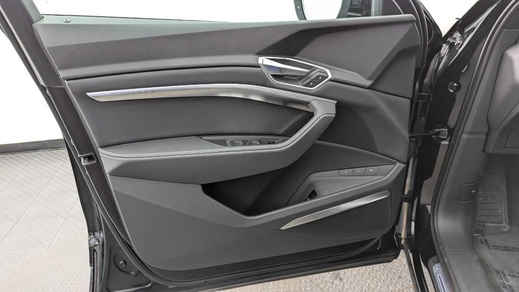 used 2022 Audi e-tron car, priced at $27,999