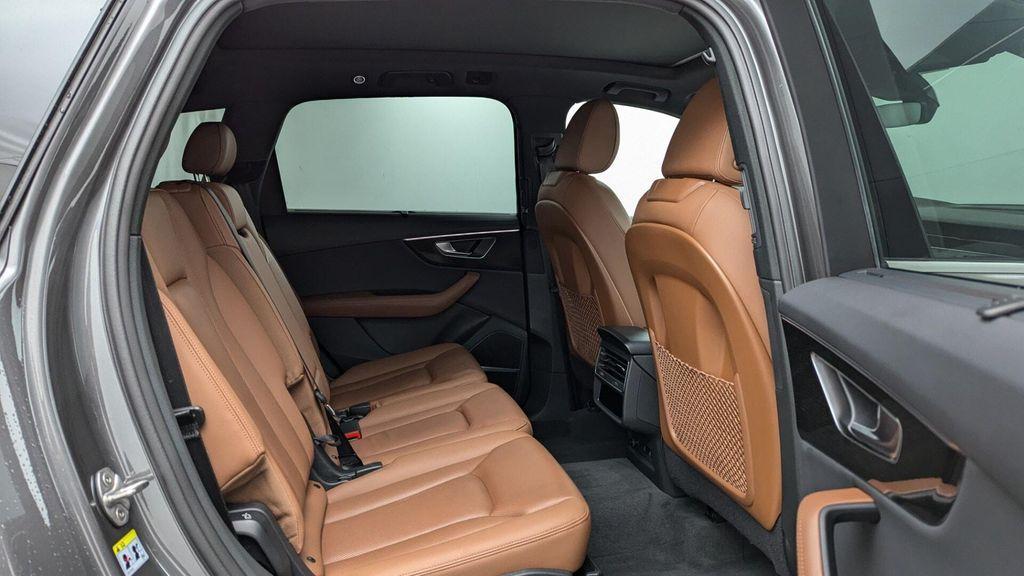 used 2022 Audi Q7 car, priced at $25,199