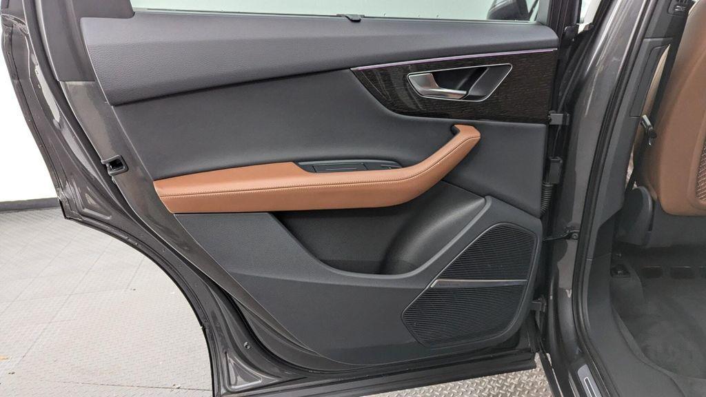 used 2022 Audi Q7 car, priced at $25,199