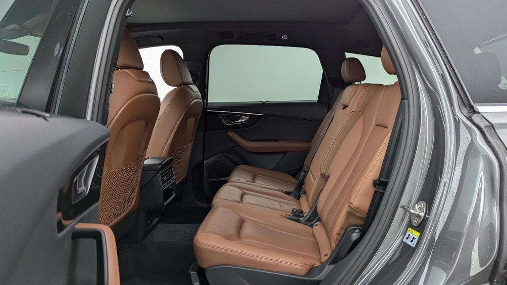 used 2022 Audi Q7 car, priced at $25,199
