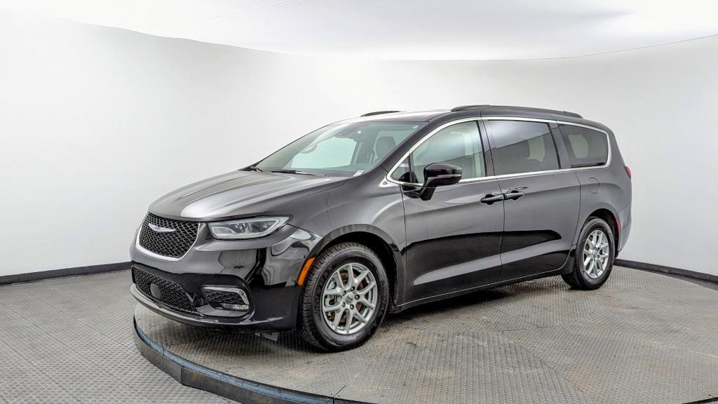 used 2022 Chrysler Pacifica car, priced at $19,399