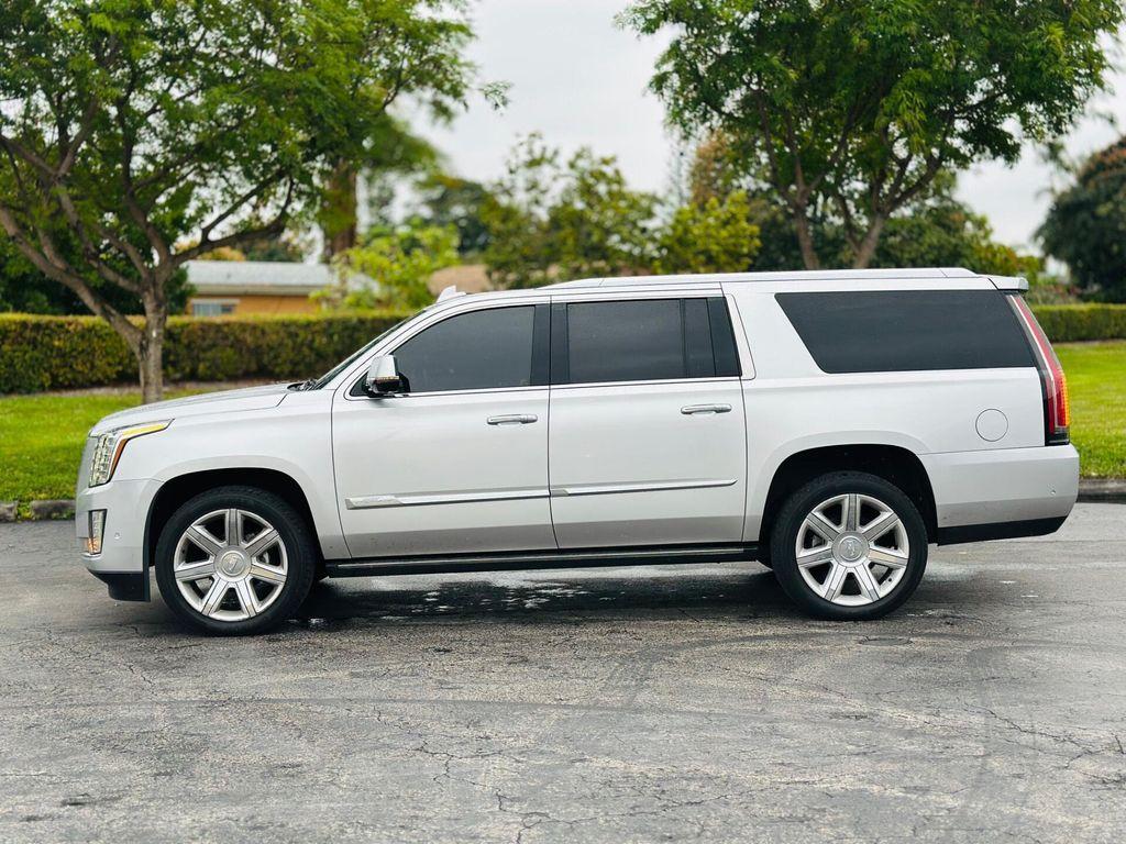 used 2017 Cadillac Escalade ESV car, priced at $31,499