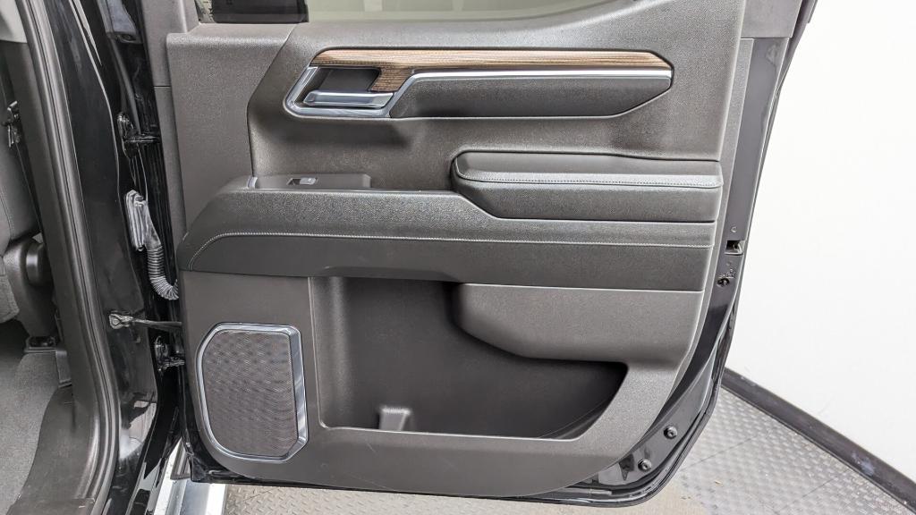 used 2024 Chevrolet Silverado 1500 car, priced at $30,599