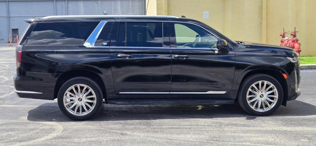 used 2021 Cadillac Escalade ESV car, priced at $46,499