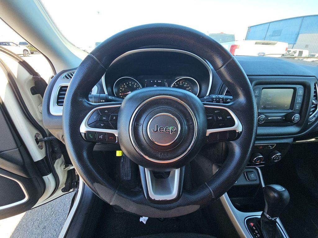 used 2018 Jeep Compass car, priced at $9,999