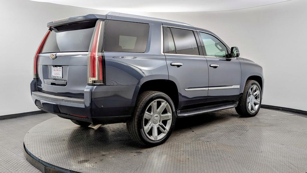 used 2020 Cadillac Escalade car, priced at $38,994