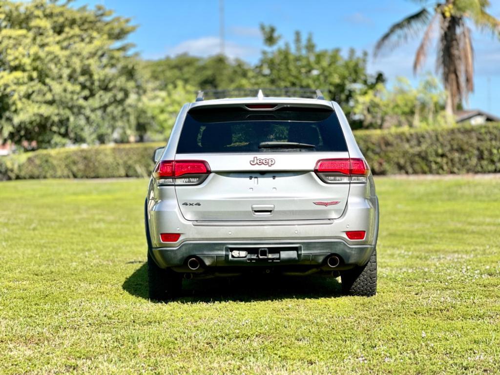 used 2017 Jeep Grand Cherokee car, priced at $18,999