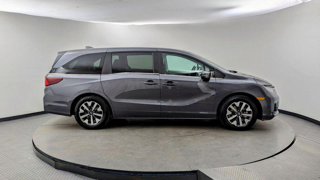 used 2025 Honda Odyssey car, priced at $36,499