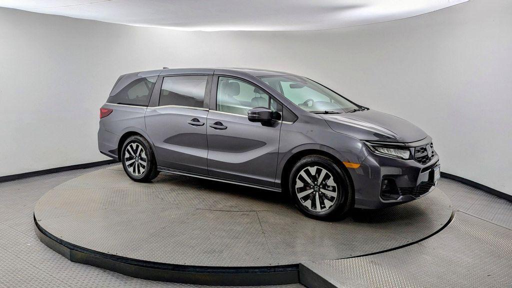 used 2025 Honda Odyssey car, priced at $36,499