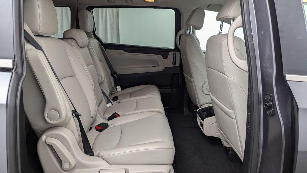 used 2025 Honda Odyssey car, priced at $36,499