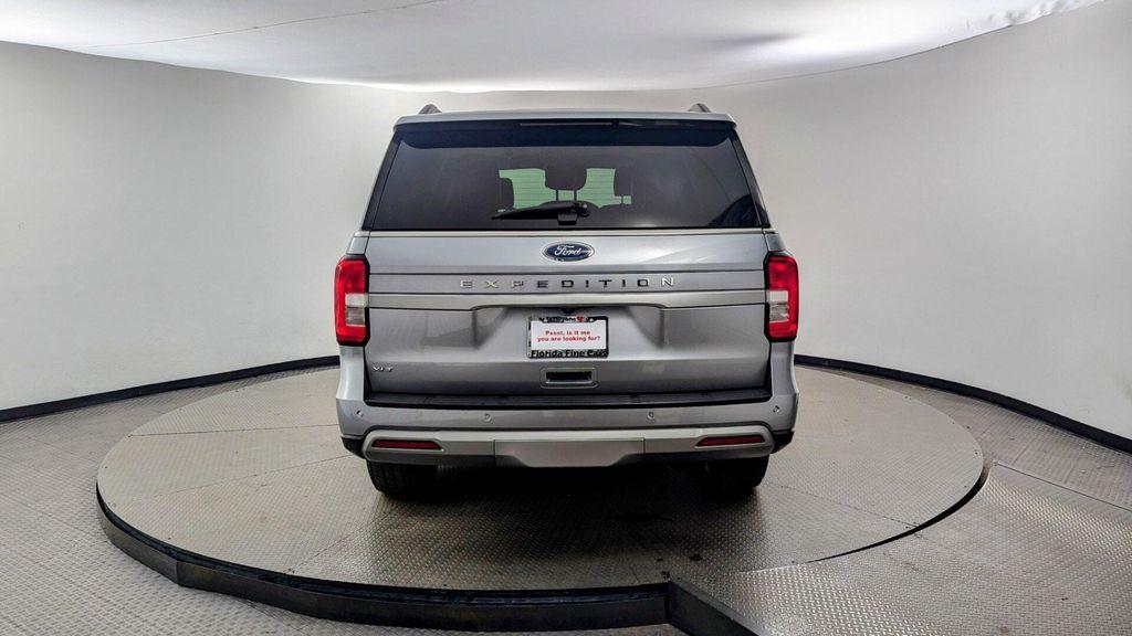 used 2024 Ford Expedition car, priced at $37,899