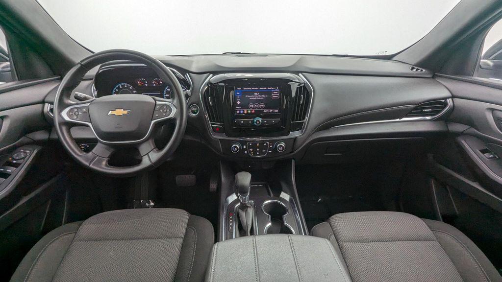 used 2023 Chevrolet Traverse car, priced at $22,599