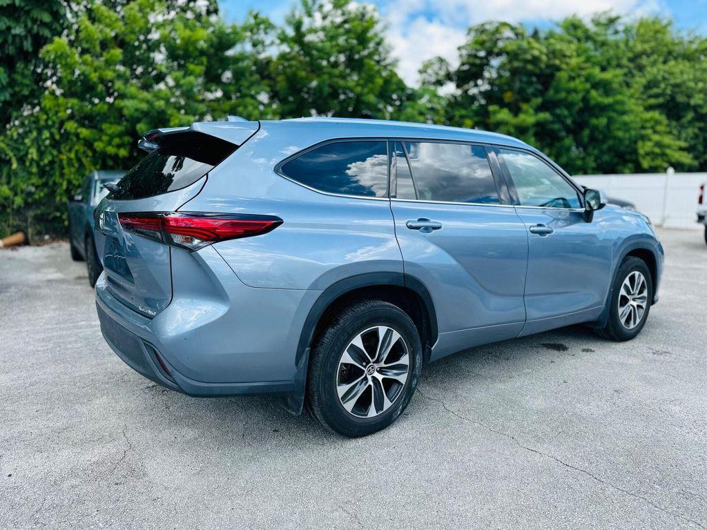 used 2021 Toyota Highlander car, priced at $26,199