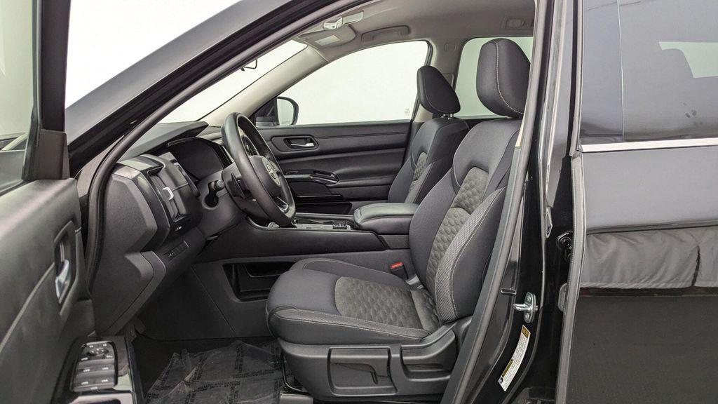 used 2022 Nissan Pathfinder car, priced at $15,499