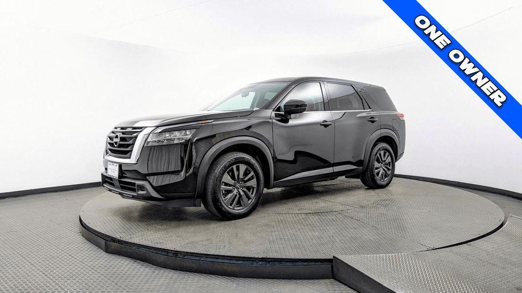 used 2022 Nissan Pathfinder car, priced at $15,499
