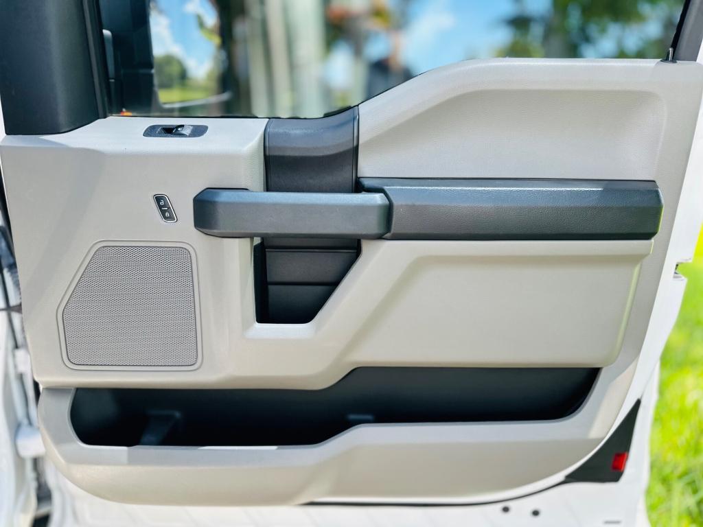 used 2019 Ford F-150 car, priced at $18,999