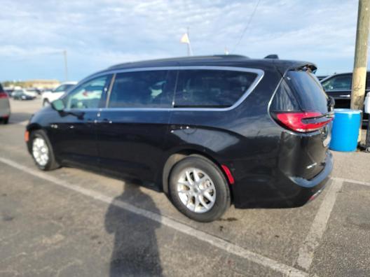 used 2022 Chrysler Pacifica car, priced at $18,499