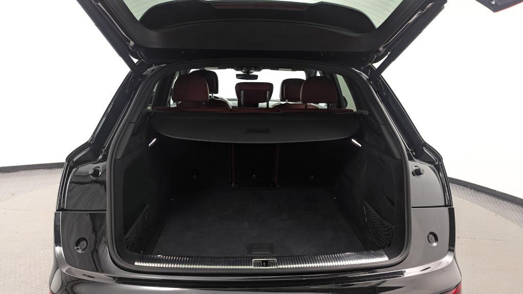 used 2019 Audi SQ5 car, priced at $19,299