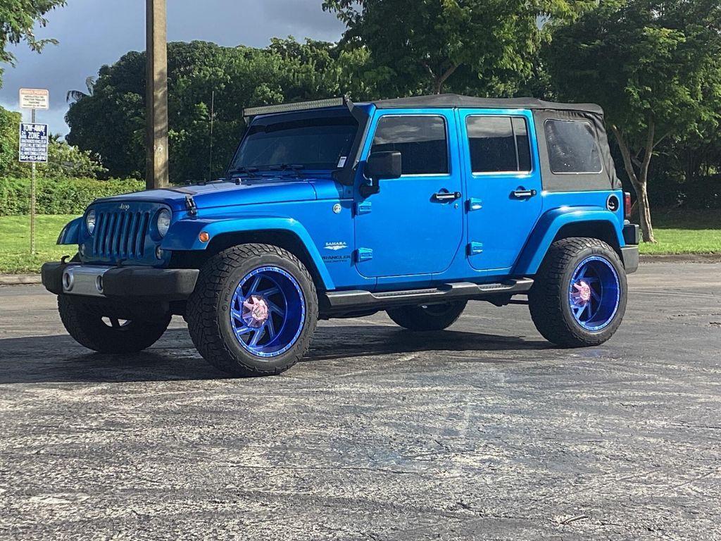 used 2015 Jeep Wrangler Unlimited car, priced at $17,499